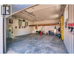 786 MAIN Street W - 37