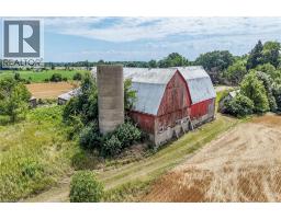833 LYNN VALLEY Road - 39