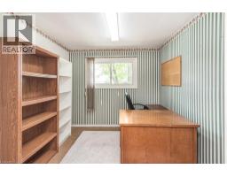 28 RIVERDALE Drive - 11