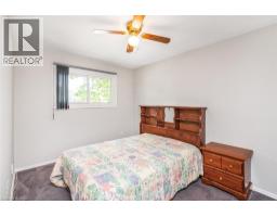 28 RIVERDALE Drive - 12