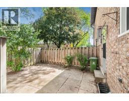 28 RIVERDALE Drive - 19