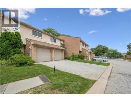 1558 LANCASTER Drive UnitNo. 69 - 3