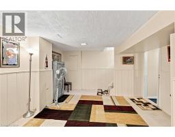 31 BELLEAU Street - 36