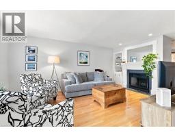 502 BEECHWOOD Drive UnitNo. 3 - 17