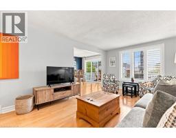 502 BEECHWOOD Drive UnitNo. 3 - 19