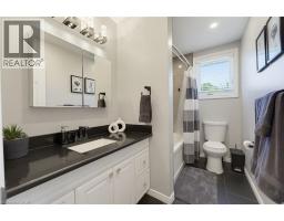 164 HANOVER Place - 16