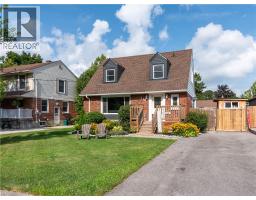 115 FAIRVIEW Crescent - 1