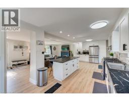 115 FAIRVIEW Crescent - 18