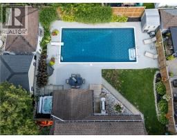 115 FAIRVIEW Crescent - 48