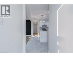 63 HARDALE Crescent - 5