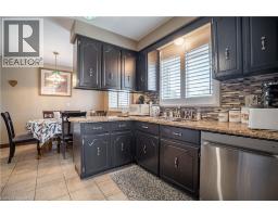 18 VILLA Court - 16