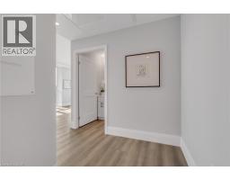60 CHARLES Street W UnitNo. 705 - 9