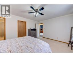 39 KING Street - 22