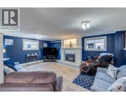 39 KING Street - 24