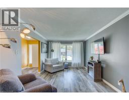 39 KING Street - 6