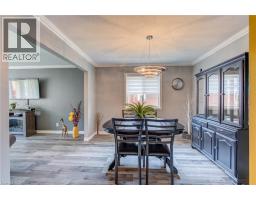 39 KING Street - 8