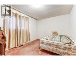 965 ST GEORGE Street - 7