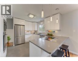 51 CHARLOTTE Crescent - 20