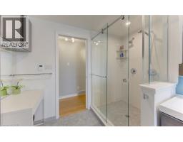 51 CHARLOTTE Crescent - 25