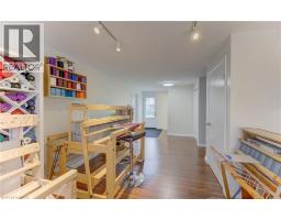 51 CHARLOTTE Crescent - 34