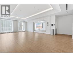 2007 JAMES Street UnitNo. 1804 - 35