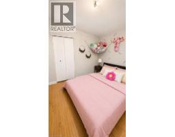 241 THORNER Drive - 16