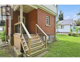 116 CAITHNESS Street E - 8