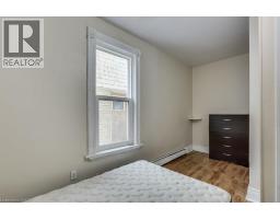 802 WATERLOO Street - 32