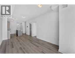 461 GREEN Road UnitNo. 427 - 18