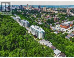 479 CHARLTON Avenue E UnitNo. 105 - 26