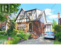 107 BOND Street S - 2