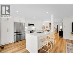 1070 BARCLAY Circle - 13