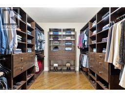411 WEDGEWOOD Drive - 44