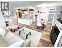 2105 MAPLEWOOD Drive - 10