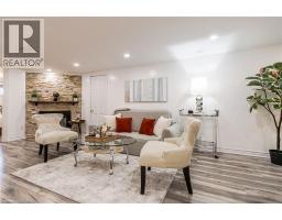 2105 MAPLEWOOD Drive - 34