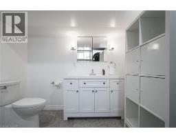 2105 MAPLEWOOD Drive - 42