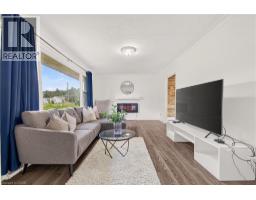 18 WILLOWDALE Street - 3