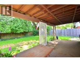 23 SHERWOOD Rise - 25