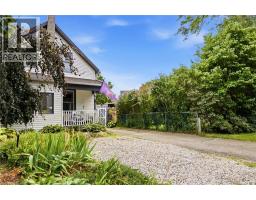 99 DUFFERIN Street - 1