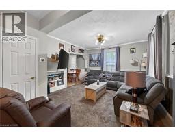 99 DUFFERIN Street - 13