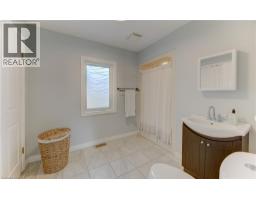 250 HERBERT Street - 27