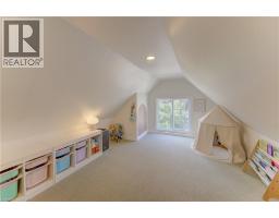 250 HERBERT Street - 42