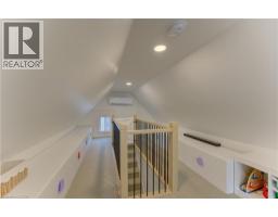 250 HERBERT Street - 45