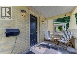 250 HERBERT Street - 6
