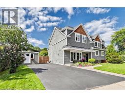 386 COSBURN Crescent - 2