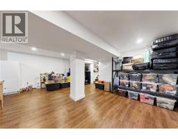 386 COSBURN Crescent - 34