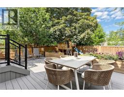 386 COSBURN Crescent - 37