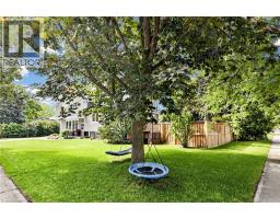 386 COSBURN Crescent - 46