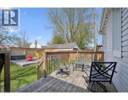 46 SENECA Drive - 32