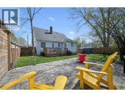 46 SENECA Drive - 36